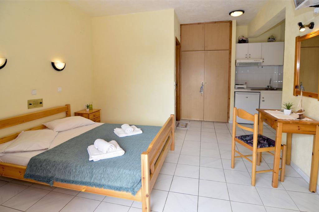 Studios Chrissi Лименария Номер фото